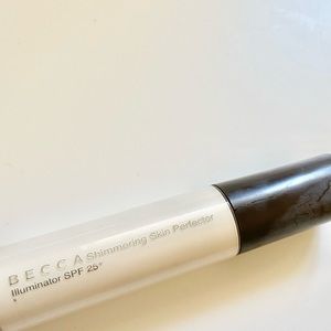 Becca shimmer skin perfector